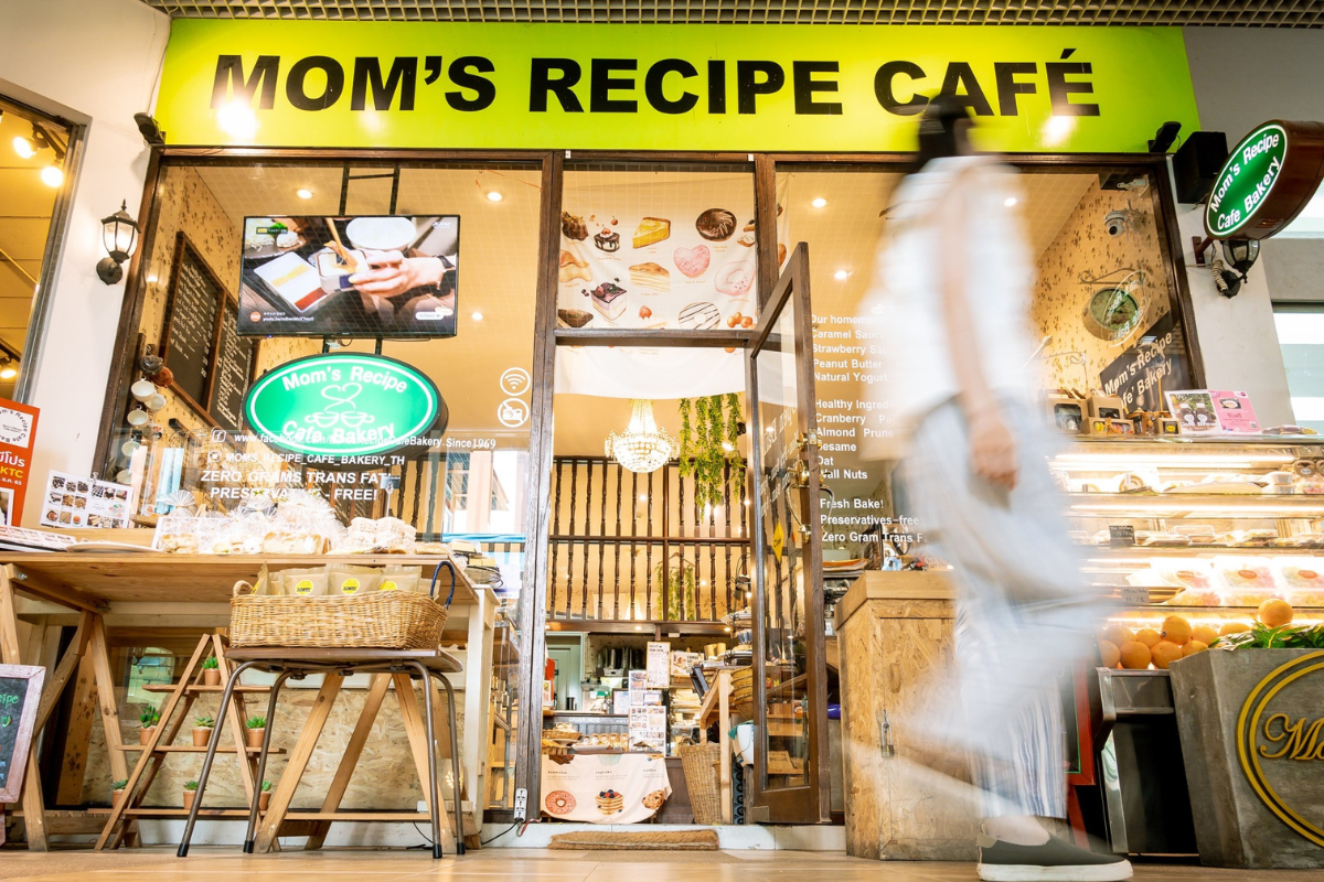 Mom’s Recipe Café Bakery